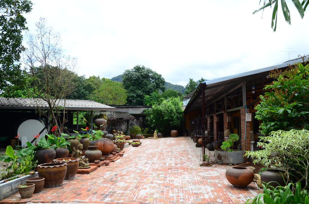 Casa Theresa Resort & Garden ラノーン エクステリア 写真